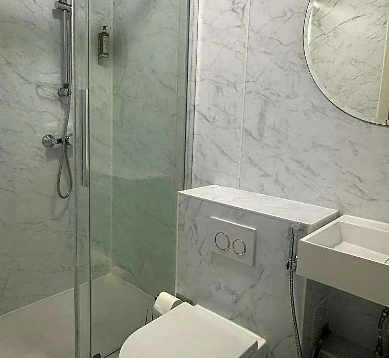 Hotel Montmartre - Nouvellement Renove-1